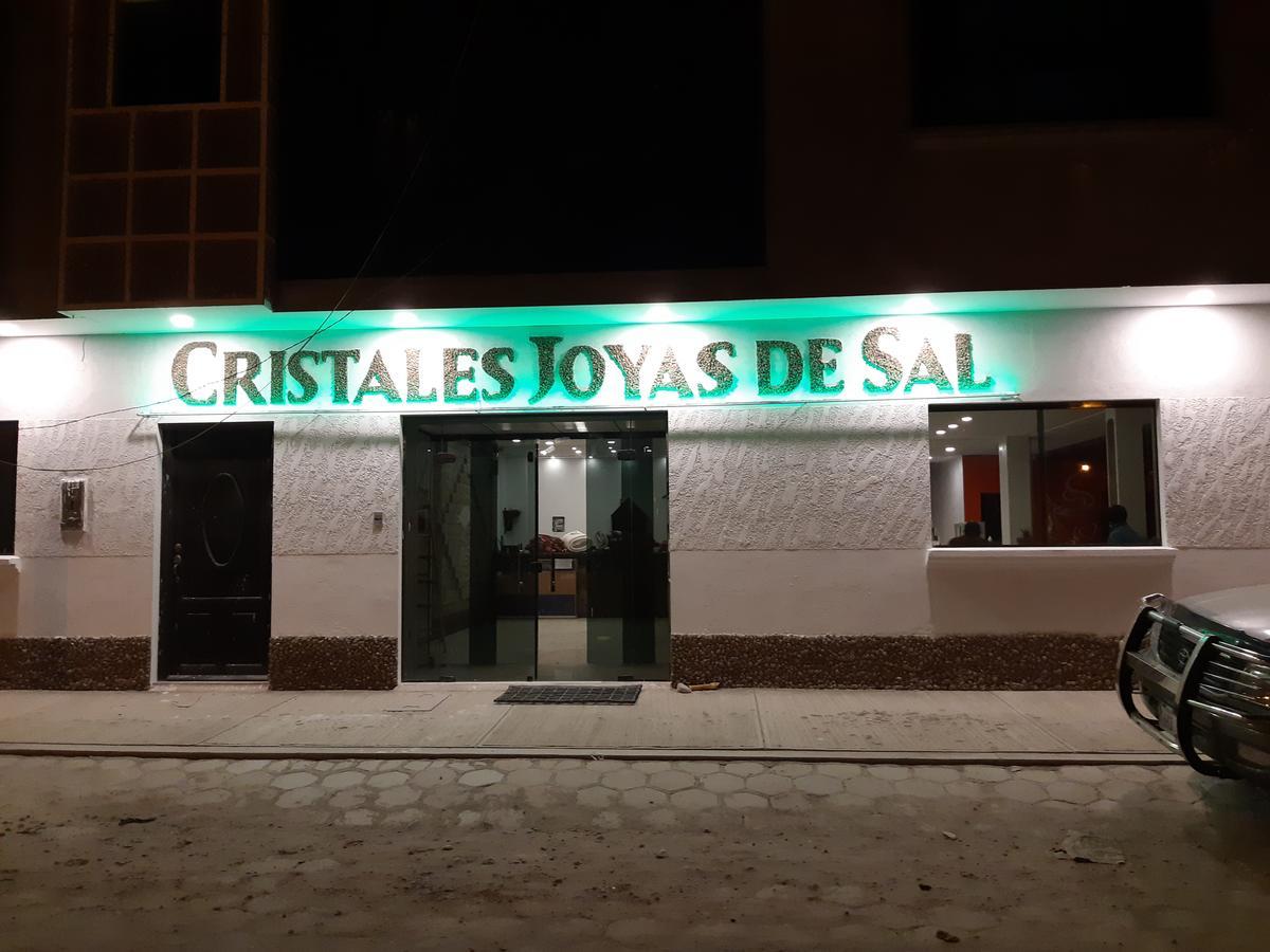 Hotel Cristales De Sal Uyuni Exterior photo